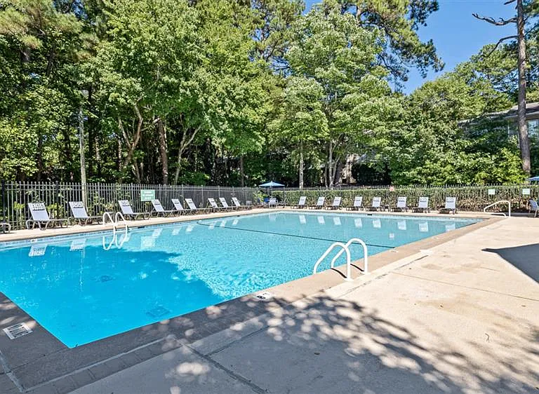 Cary Pines Apartments — Photo 38