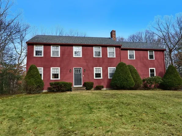 72 Grove St, Norfolk, MA 02056