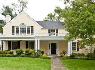 4733 34th Rd N, Arlington, VA 22207