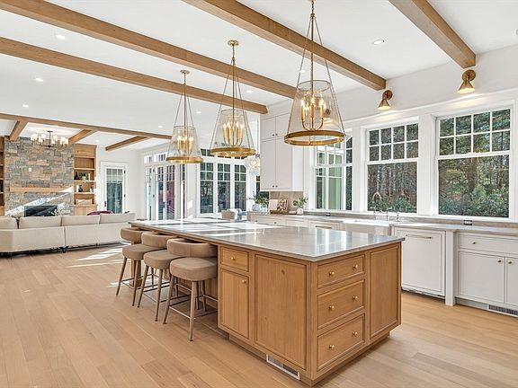 3rd image of 222 Grove St