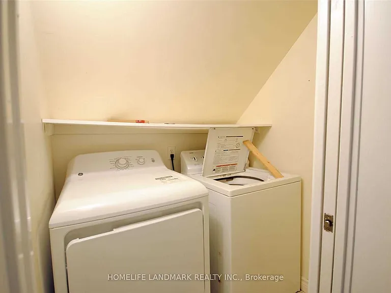23 Houser St #BASEMENT — Photo 12