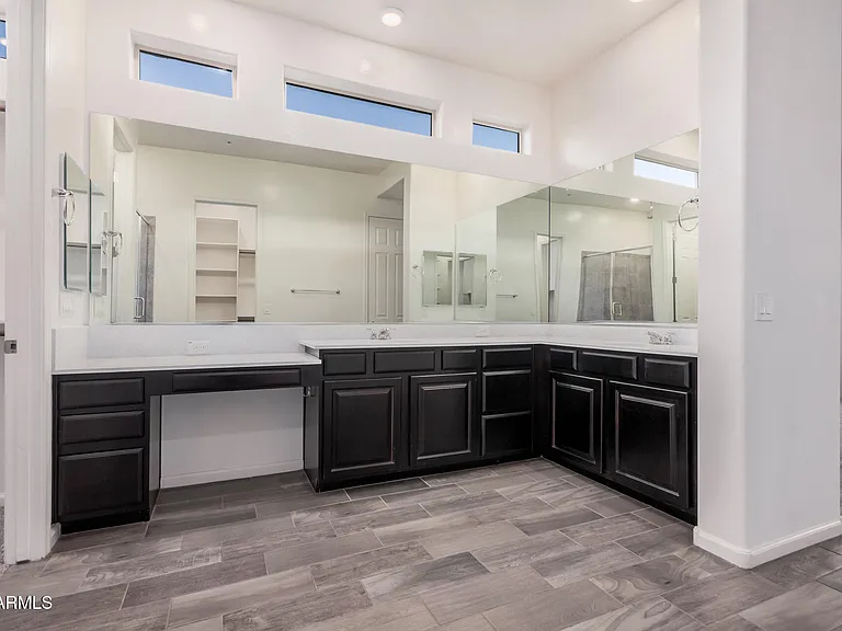 21255 W Ashland Ave — Photo 34