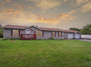 10367 Bunkerhill Rd, Jackson, MI 49201