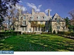 7321 Elbow Ln, Philadelphia, PA 19119