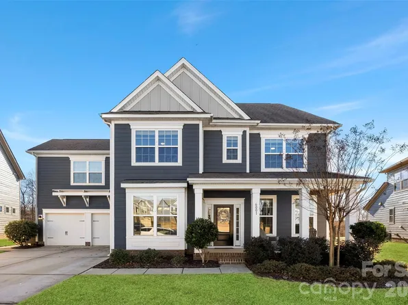 6001 Hamilton Mill Dr, Waxhaw, NC 28173