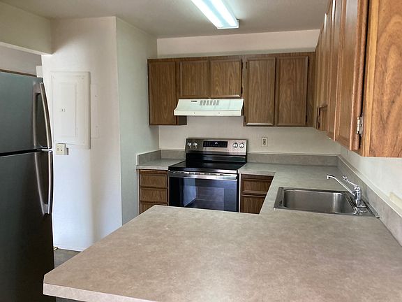 3rd image of 9919 NE 119th Ct #4