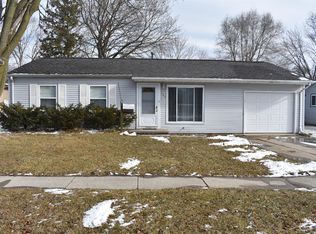 135 S Platt St, Milan, MI 48160