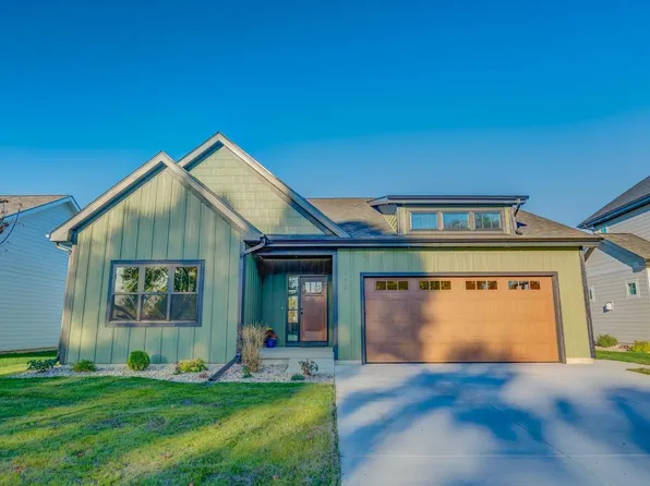 725 Spruce Street, Sauk City, WI 53583