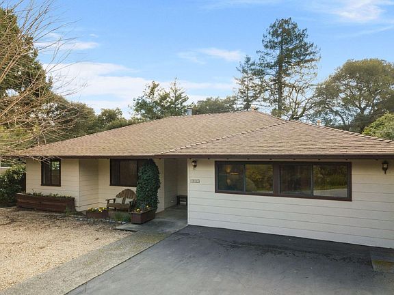2nd image of 207 Capelli Dr