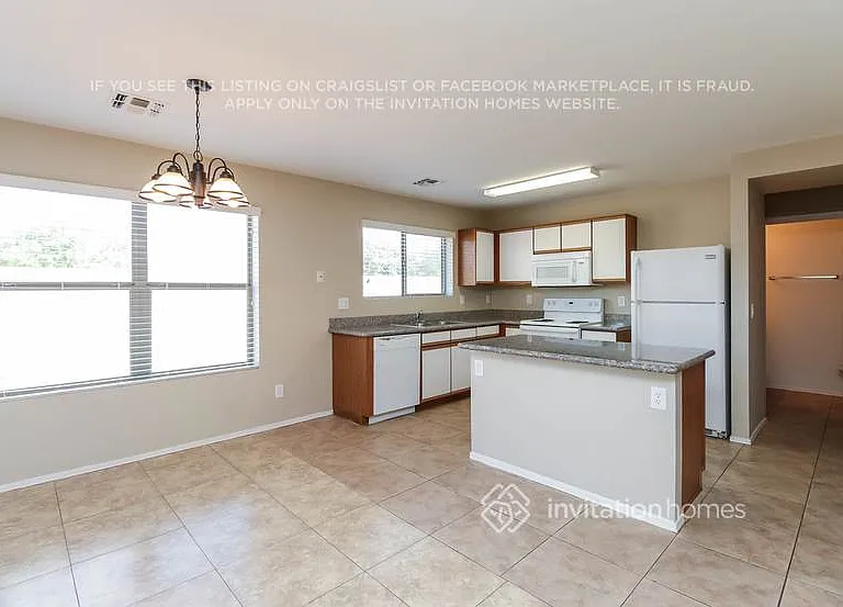 2066 E Spruce Dr — Photo 6