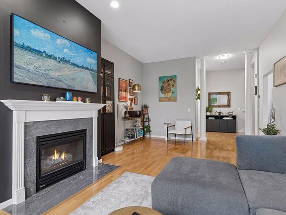 5th image of 724 25th St E