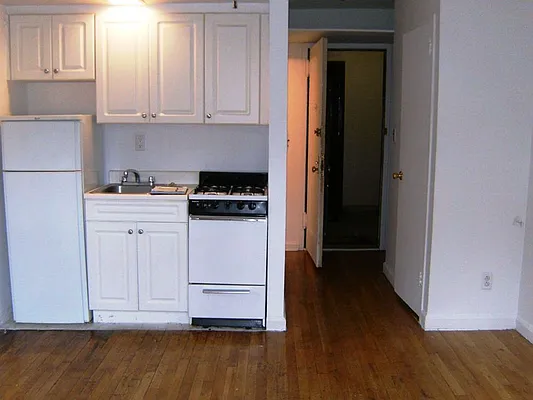 Rented by Sky Management | media 10