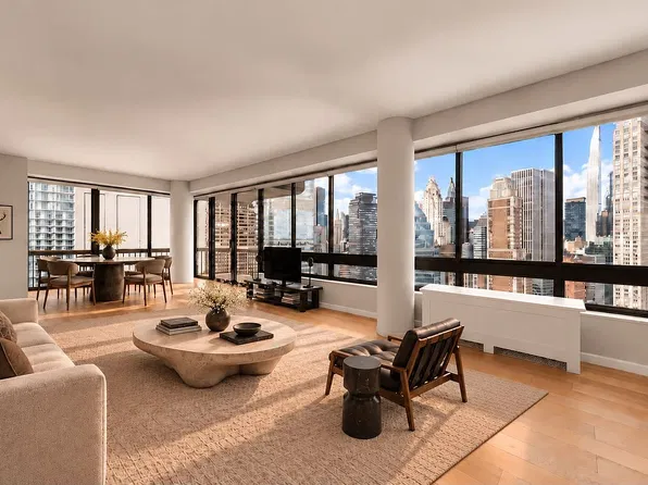 167 E 61st St APT 38B, New York, NY 10065