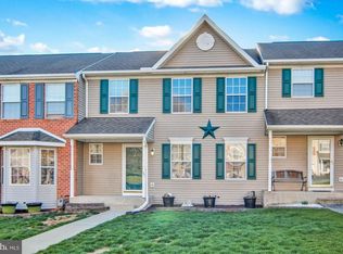 157 Country Ridge Dr, Red Lion, PA 17356