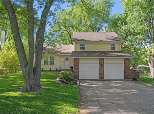 813 NE 113th Ter, Kansas City, MO 64155