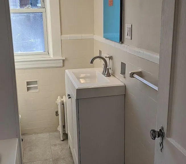 95 Woodbine St — Photo 9