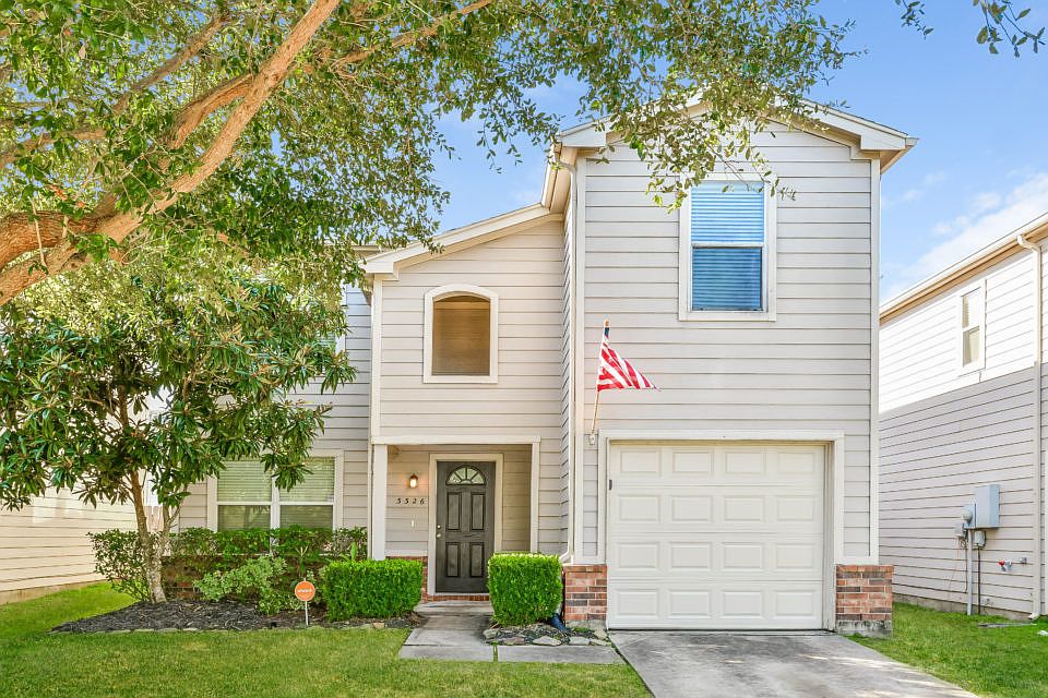 1st image of 3326 Dartmouth Field Ln