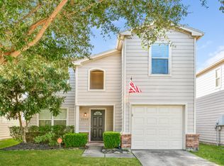 3326 Dartmouth Field Ln, Fresno, TX 77545