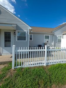 67 Mitchell Dr, Chicopee, MA, 01022
