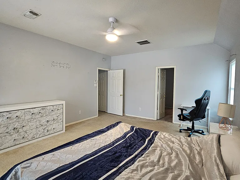 14910 Cypress Meade Ct — Photo 25