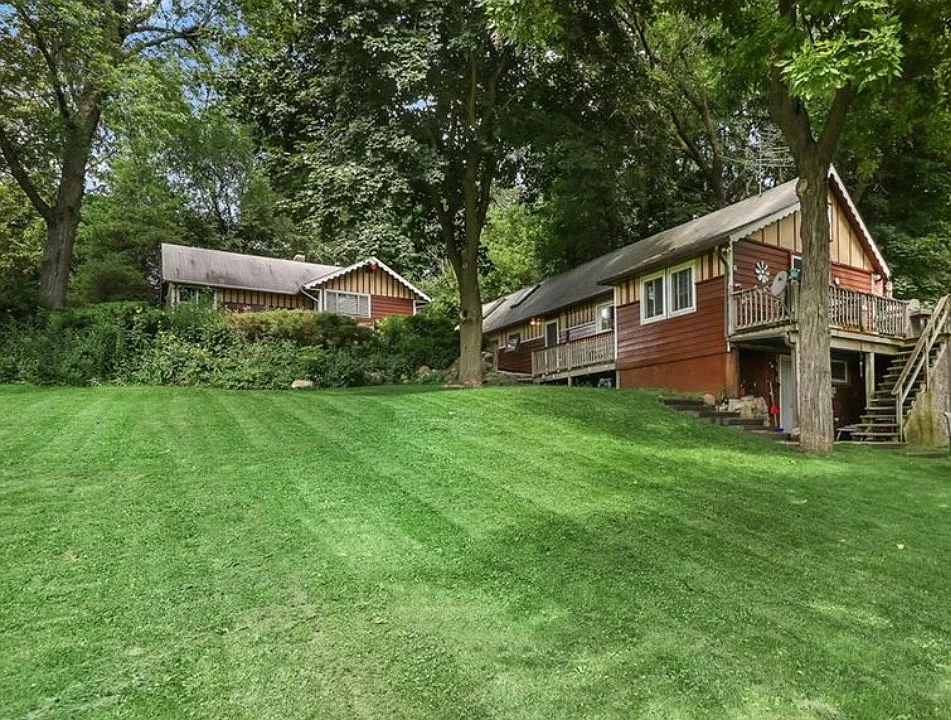 39585 N Dilleys Rd