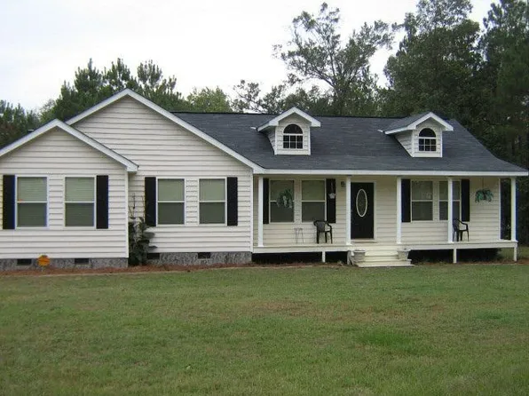 1151 Maddox Rd, Ochlocknee, GA 31773