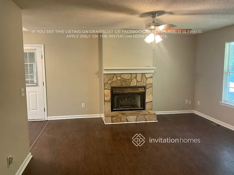 109 Childers Rd — Photo 5