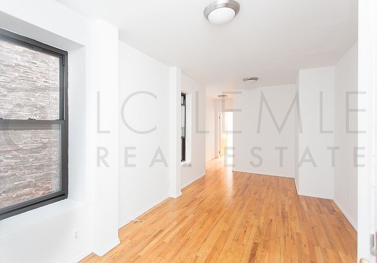 1st image of 7 Jones St APT 15