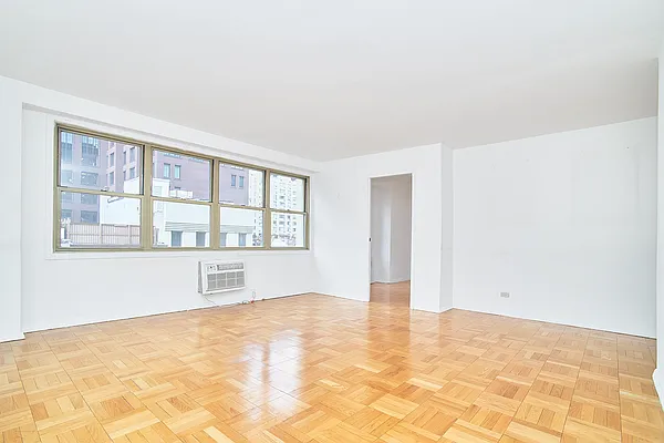 Rented by Living New York | media 2