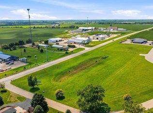 Tama Run Ln, Darlington, WI 53530