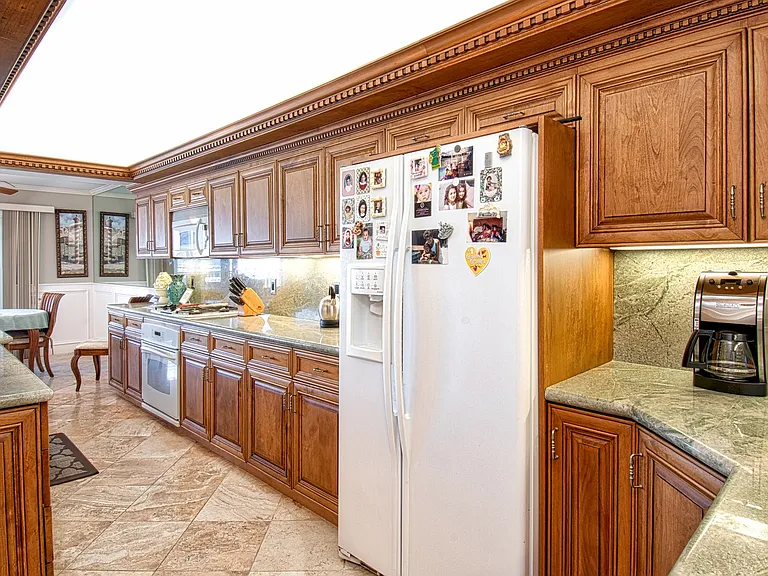 26032 Vista Dr E — Photo 6