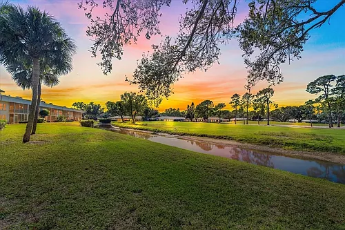 5856 Palm Aire Ln #104 Photo 1