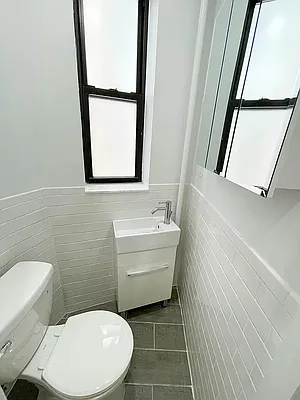 Rented by City Connections Realty | media 39