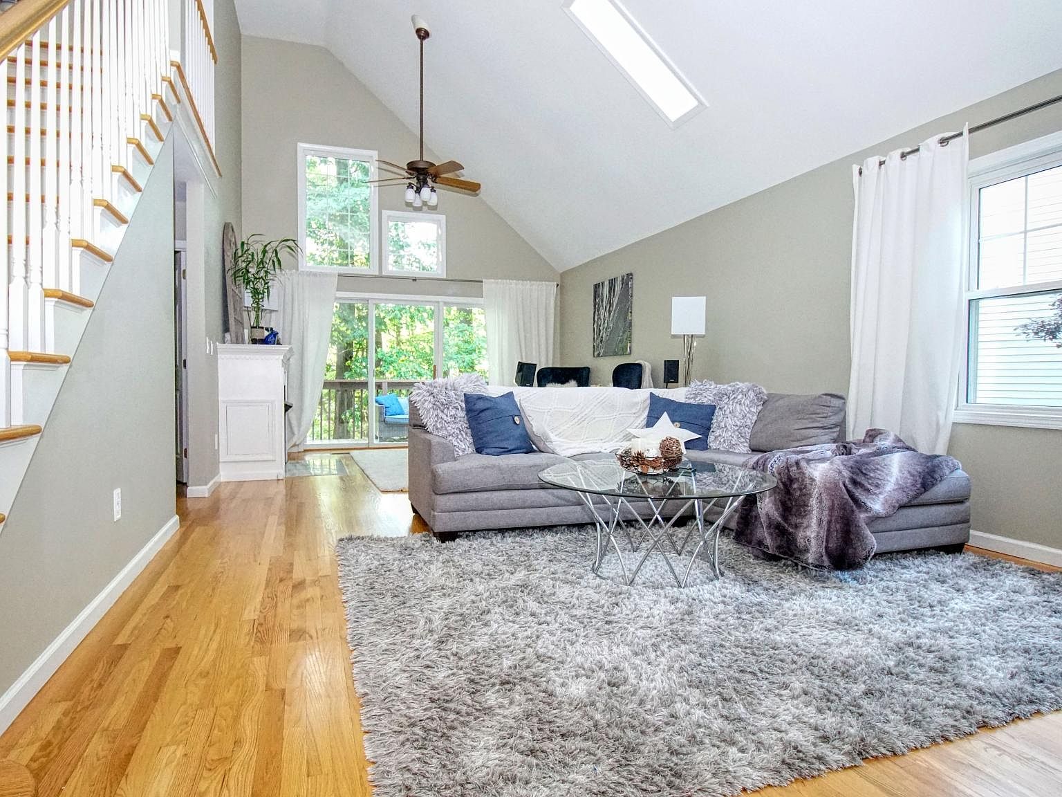 54 Greystone, Shelton, CT 06484 Zillow