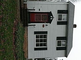 1098 Avondale Rd, South Euclid, OH 44121