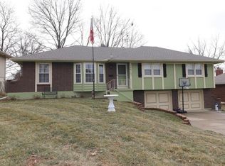 12015 E 55th Ter, Kansas City, MO 64133