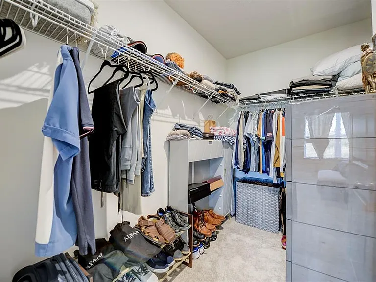 18027 Turning Leaf Cir — Photo 31