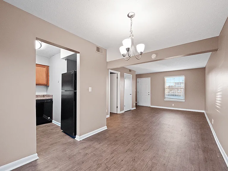 Huntley Ridge Townhomes — Photo 5