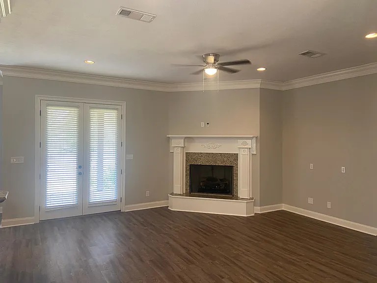 120 Jorn Cir — Photo 2