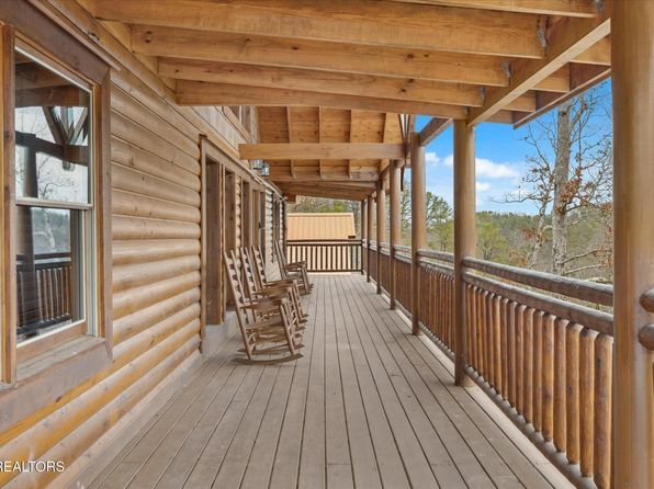 3316 Grace Way, Sevierville, TN 37876