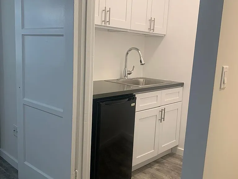 Mansfield 727 — Photo 10
