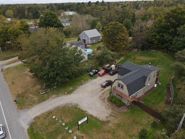 450 E Main Street, Searsport, ME 04974
