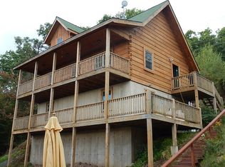 247 Hillary Dr W, Freeland, PA 18224