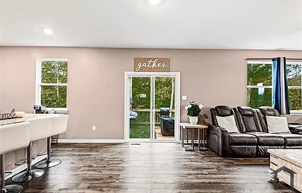 11125 Chappell Creek Cir — Photo 2