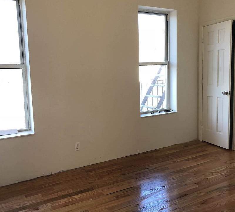 2nd image of 3169 37th St APT 12