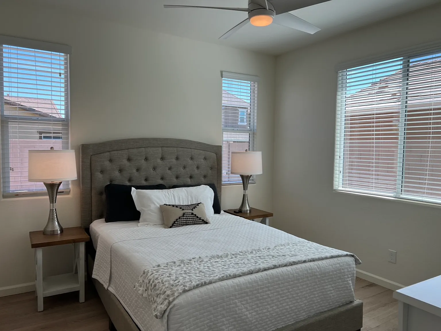 1 bed, 800 sqft, $1,850 — Photo 4