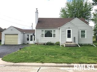 136 Butzer St, Hillsdale, IL 61257