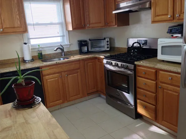 22 New Street # First Floor, Lynbrook, NY 11563