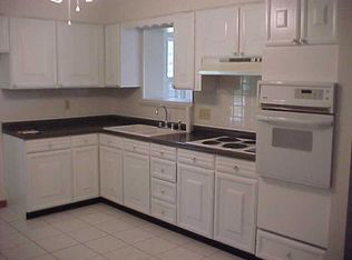 222 Dove Ln, Princeton, WV 24739