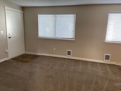 2nd image of 12712 C St S #Cc